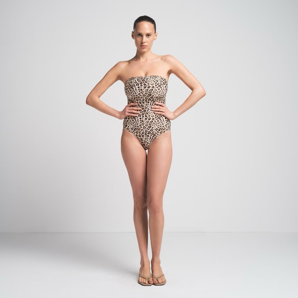 Skims Signature Swim Strapless One Piece Champagne Leopard Print Size Medium